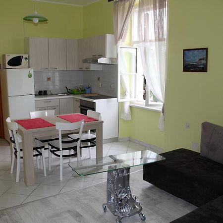 Apartment Viribus Pula Exterior foto